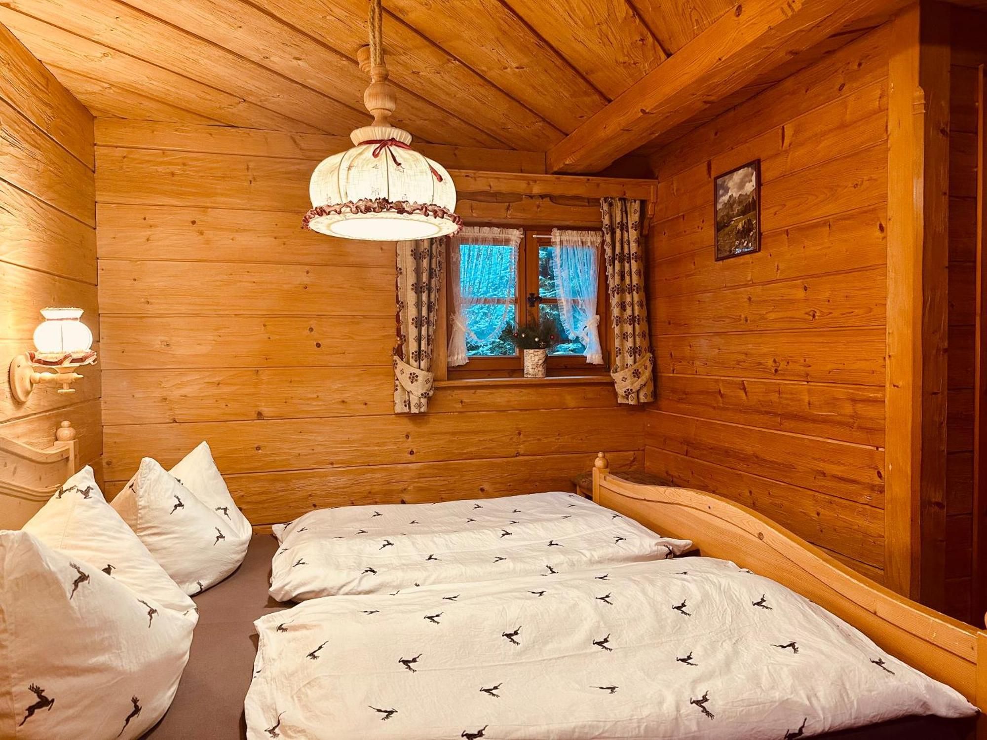 Almbruennerl Die Almhuette Auf Der Raffner Alm Ruhpolding Exterior foto