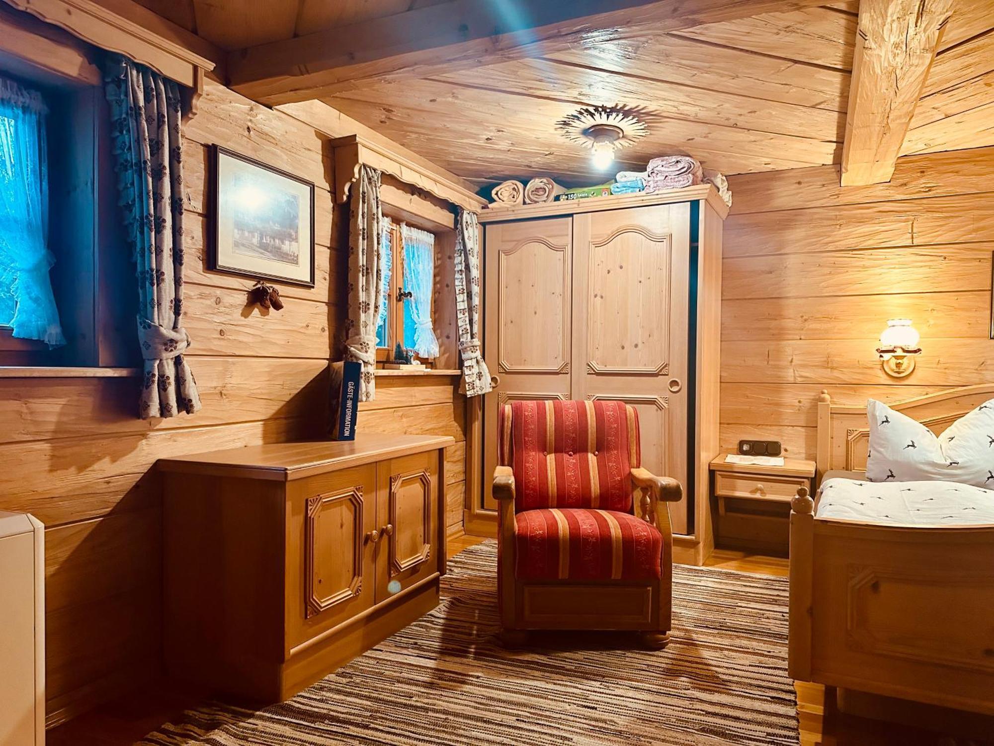 Almbruennerl Die Almhuette Auf Der Raffner Alm Ruhpolding Exterior foto