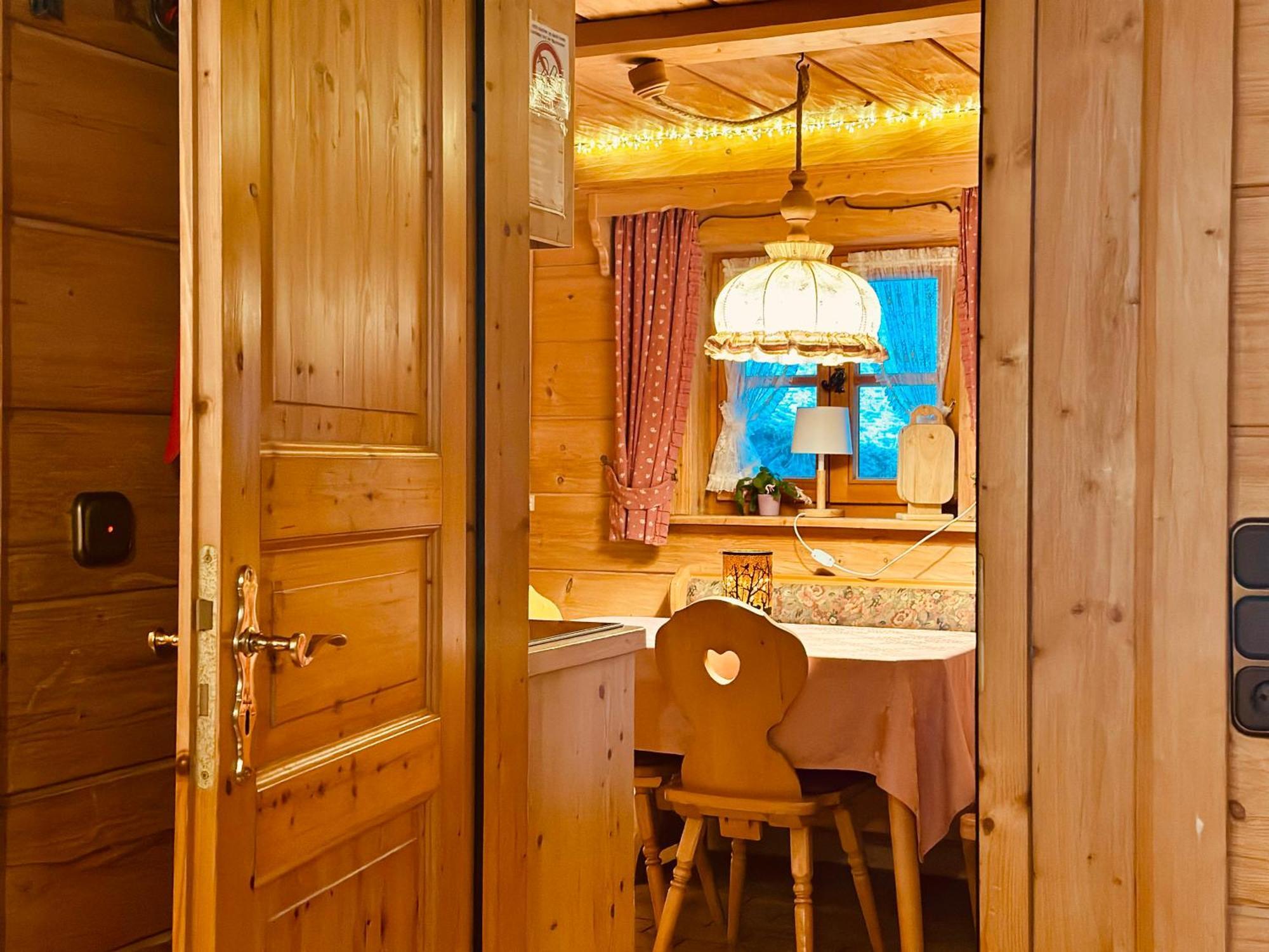 Almbruennerl Die Almhuette Auf Der Raffner Alm Ruhpolding Exterior foto